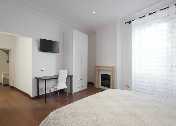 Central Rome Suites