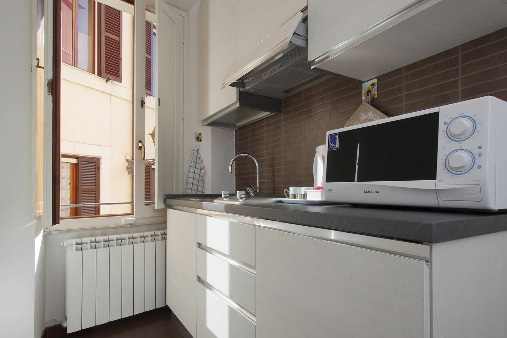 Central Rome Suites